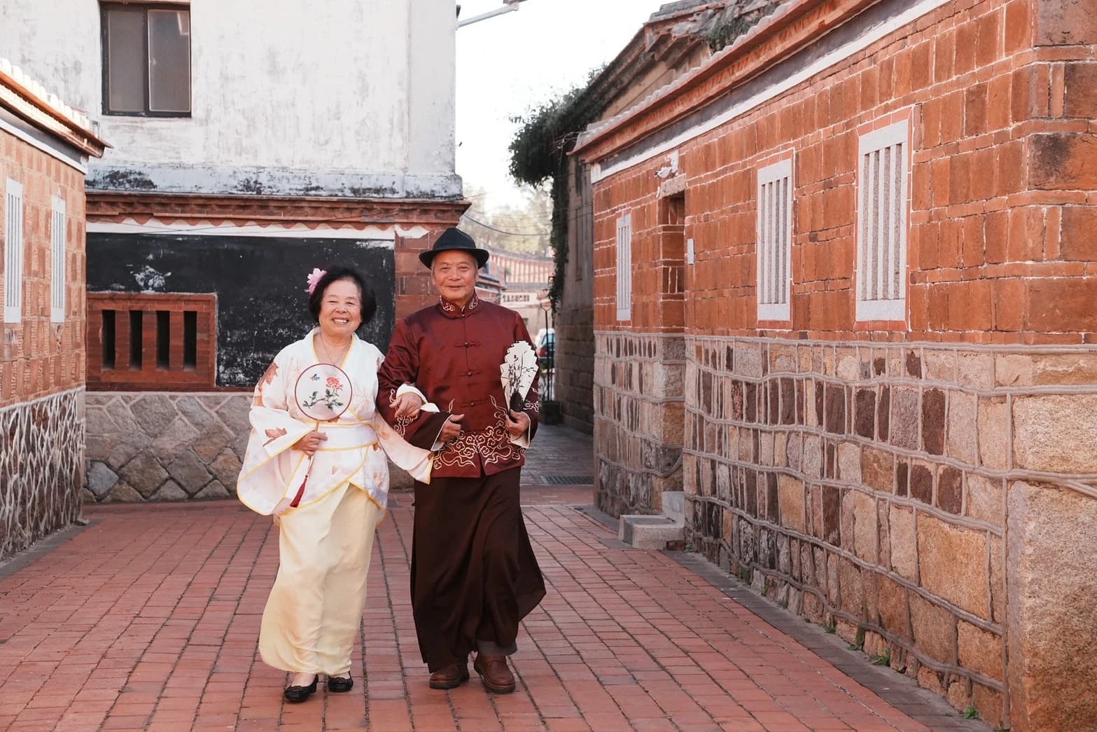 古厝巷弄裡的時空旅行