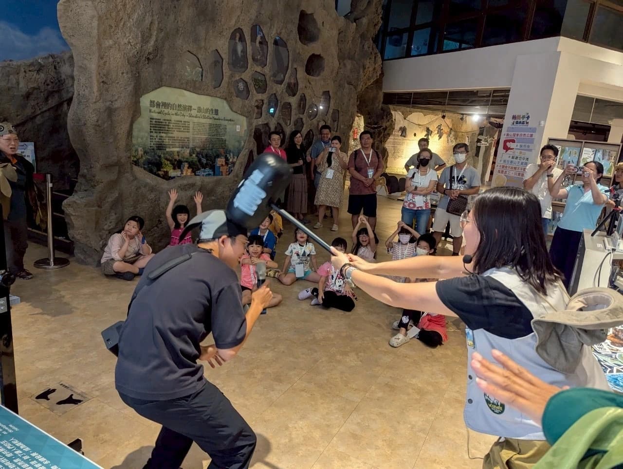壽山展示館的夜間探索