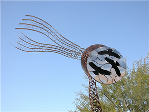 被風牽動的動態雕塑 alt-約書亞樹國家公園-1