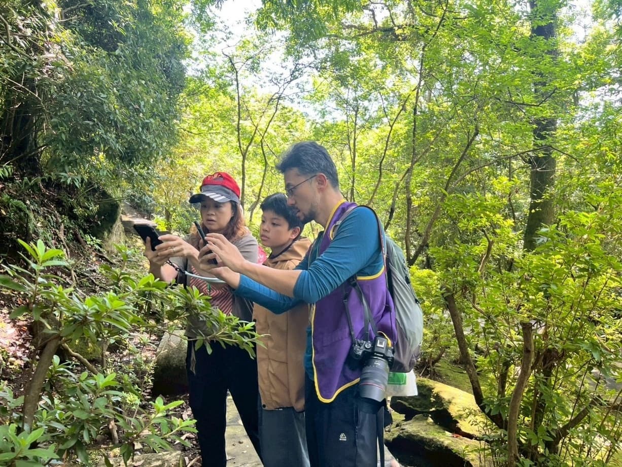學童與家長透過尋寶般的調查與趣味競賽，從小培養對自然環境的敏銳度與愛護之心