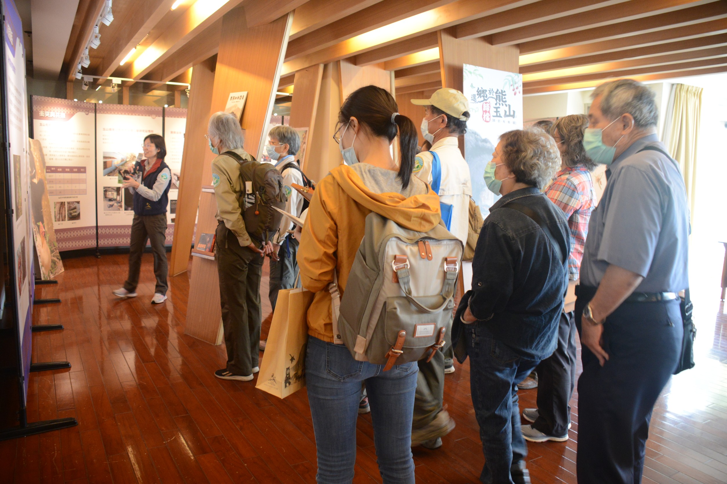 玉管處水里遊客中心黑熊特展照片