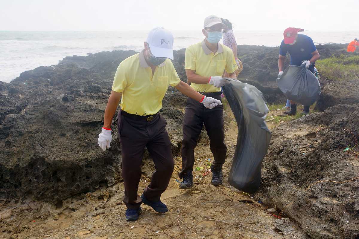 alt-Kenting National Park Invites You to Join Us to Clean the Beach and Protect the Ocean-1