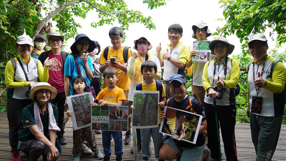 alt-自管處辦理2024步道植物物候導覽解說及闖關「魔芋奇緣」，帶領民眾認識壽山生態之美-2