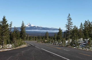 alt-湛藍幻境─美國奧勒岡州火山口湖國家公園(Crater Lake National Park, Oregon)-1