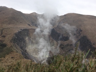 alt-煙霧渺渺的小油坑硫氣孔