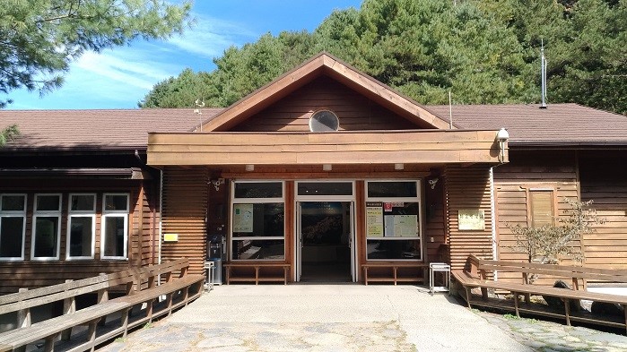 alt-玉山登峰的前哨站--排雲登山服務中心-1