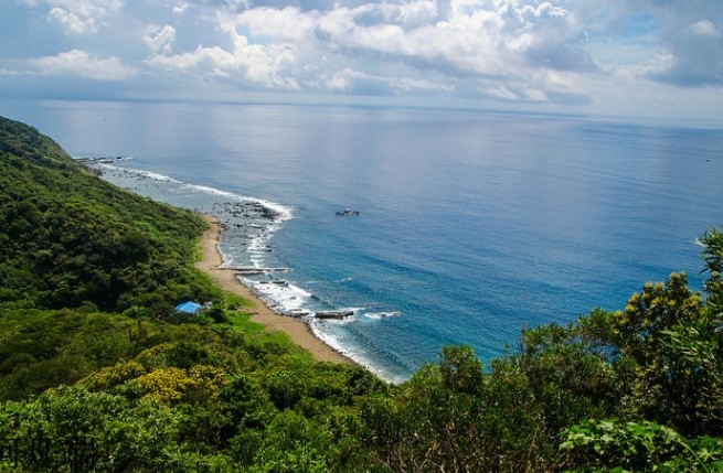 alt-臺灣唯二僅存無公路海岸--溪仔口海岸-1