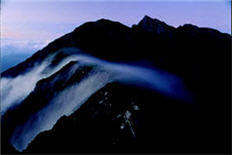 雲瀑／呂理雍攝