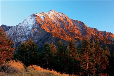 南湖大山與南湖圈谷,壯麗景緻讓人過目難忘/ 戴進元攝
