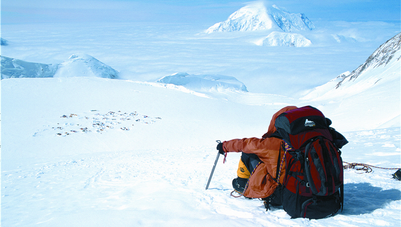 站上頂峰之境，應以謙卑之心學習登山真義／歐陽台生攝