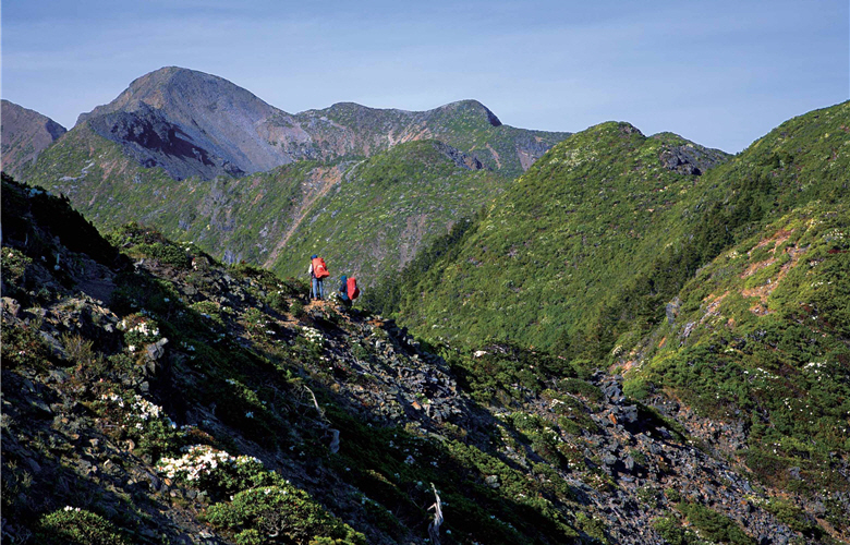 Only when you climb up high will you gain a clearer view of Taiwan./ by Min-zhi HongJUN. 2011
