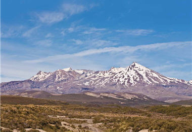 The volcanic activities in Tongariro National Park have still been quite frequent. Mount Ruapehu (2,797 m), the highest mountain on the North Island, is also the most active volcano in New Zealand./ by Mike