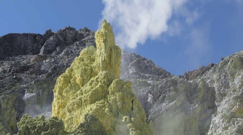 向國外友人介紹臺灣的礦產資源