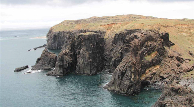東嶼坪嶼東岸地景/ 海管處提供
