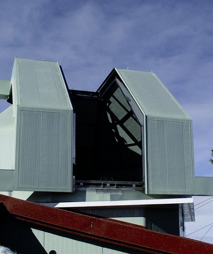 鹿林天文台開啟狀態 耿崇華攝