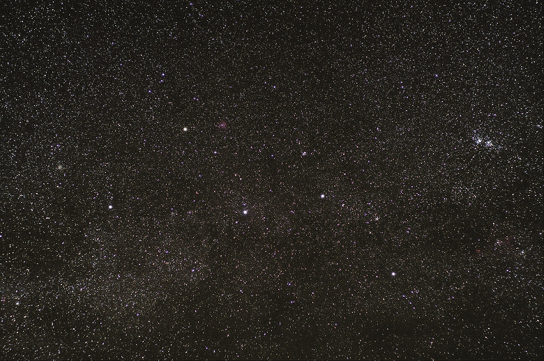 仙后座上方的星團是英仙座雙星團／耿崇華攝