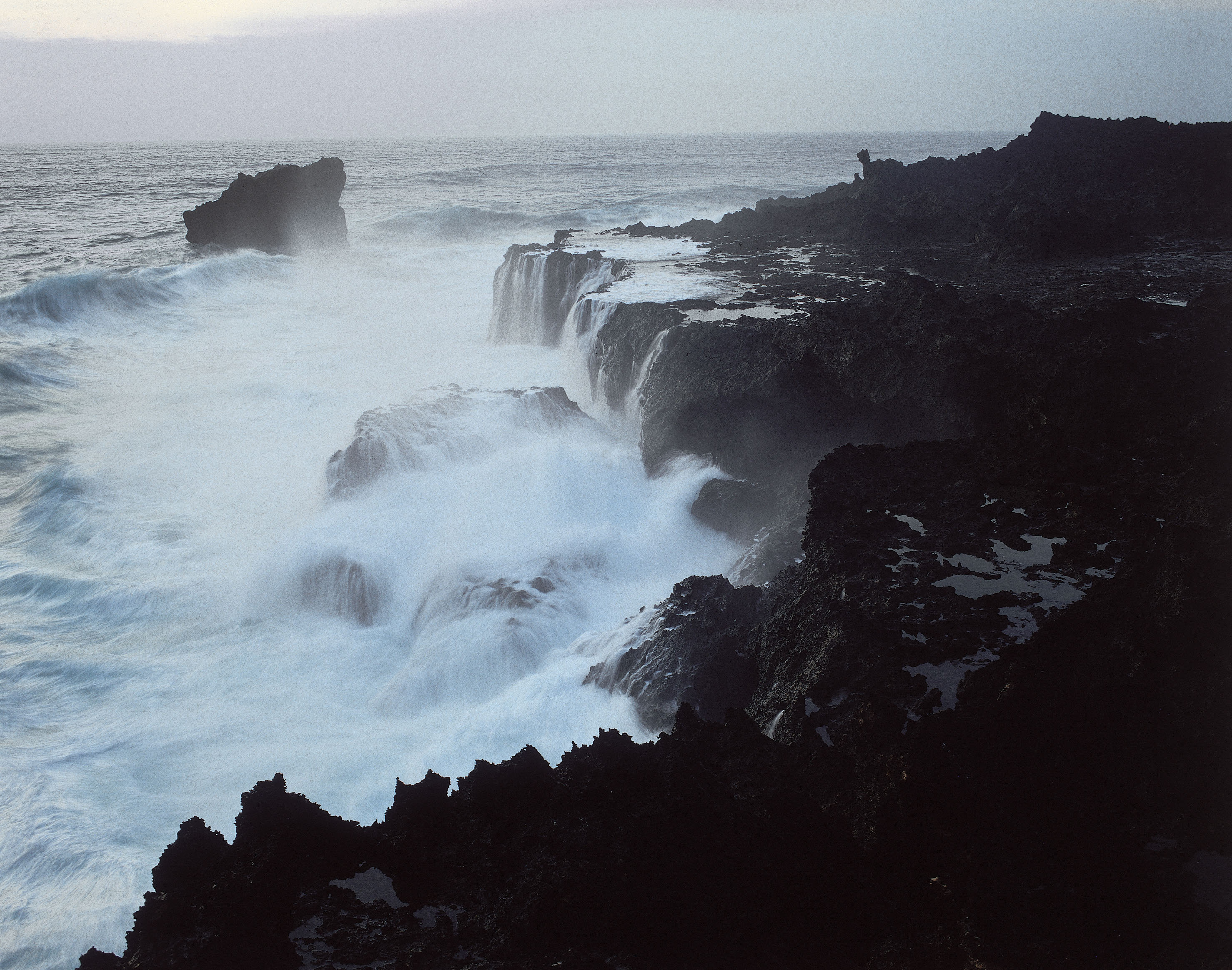 龍坑風浪／王慶華攝