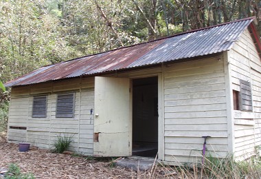 樂樂山屋屬於舊式山屋／范震華攝