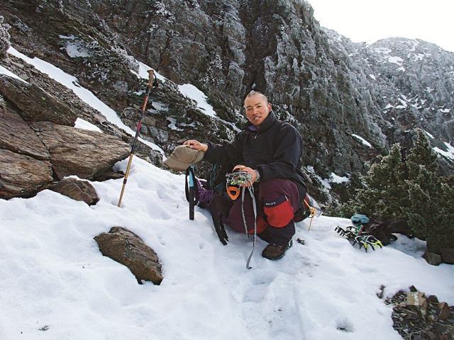 雪季期間執行步道勘查。