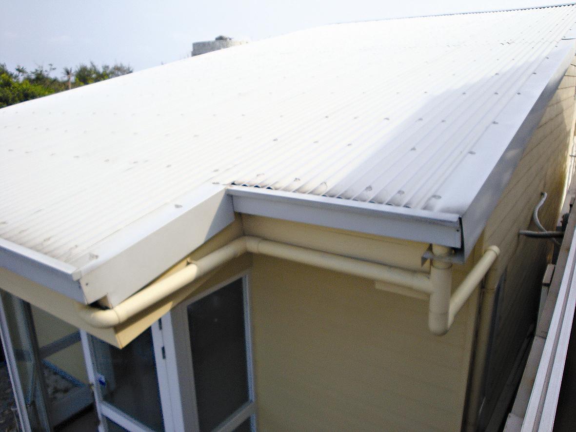 運用屋頂收集雨水回收再利用