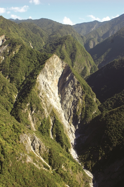 立霧溪流域山系 ／邱銘源攝