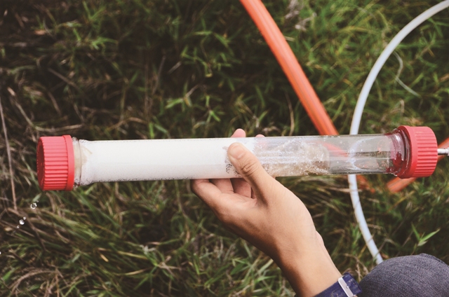 離子交換樹脂管柱／柯風溪提供