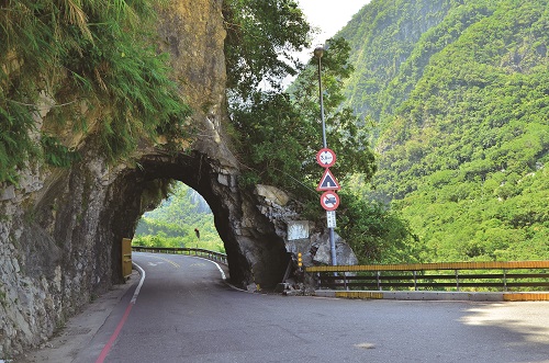太魯閣口第一隧道