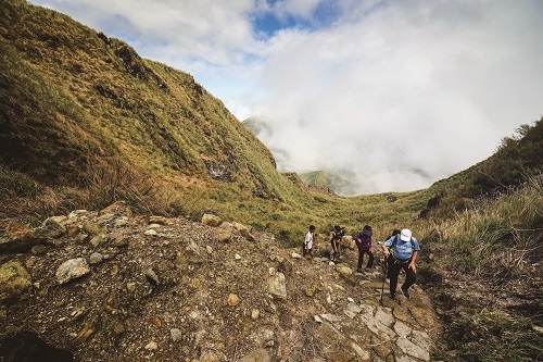 小油坑往七星主峰步道是體驗陽明山獨特地質的重要路線／楊懷智攝