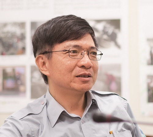 Section Chief Chih-Chiang Huang (Conservation& Research Section)