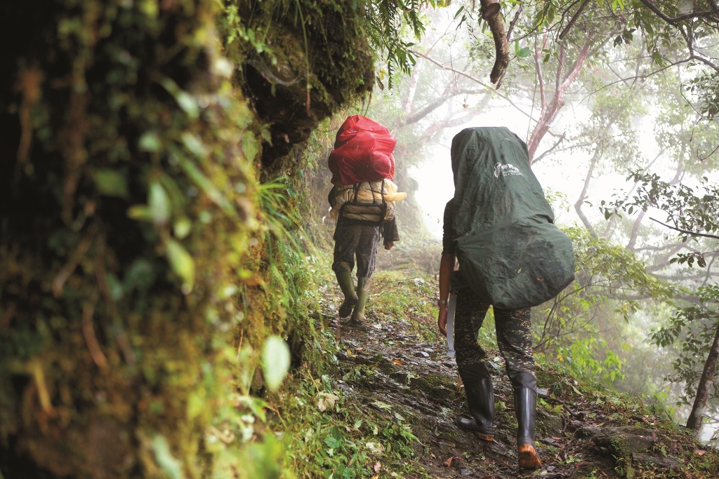 黃美秀林淵源兩人多重身分角色所碰撞出的火花更激發出黑熊森林一片中有關人和環境的思考