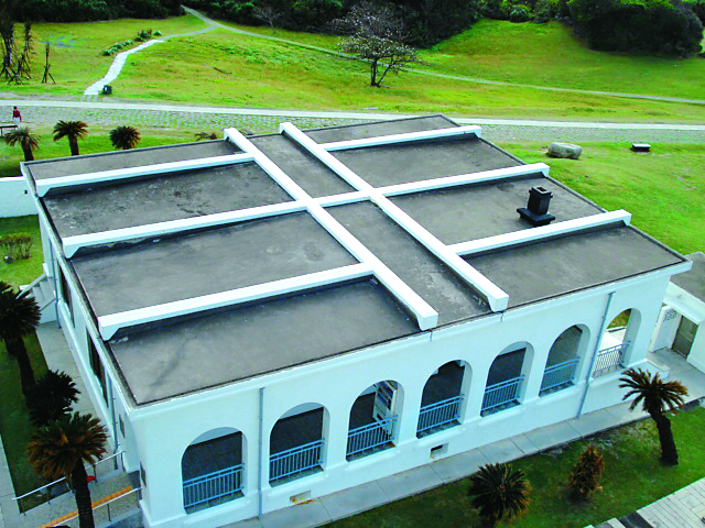 燈塔儲水槽:共12 個,是舊時燈塔管理人員重 要的水源/墾管處提供