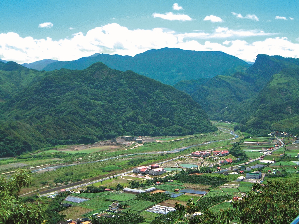 位於大湖鄉臺3線旁的雪霸國家公園管理處建築群/雪管處提供