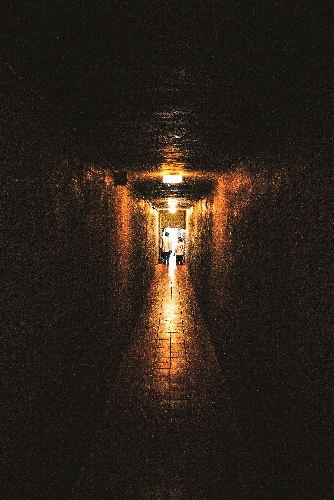 提供緊急疏散的地下通道／楊懷智攝