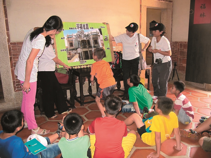 洋樓瑰寶單元讓學員自行發掘探索金門的洋樓特色／金管處提供