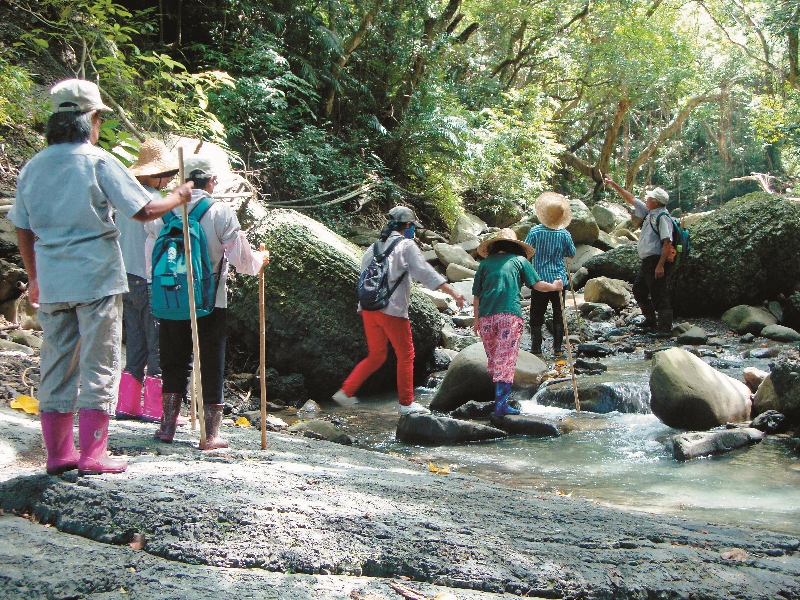 欖仁溪位於墾丁國家公園南仁山保護區的邊緣,希望藉由里德社區生態遊程的推動,同時實踐總量管制和活絡地方經濟/墾管處提供
