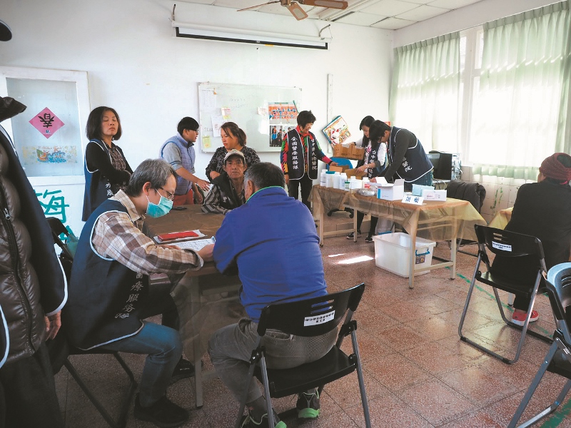 送愛去梅山義診義剪活動