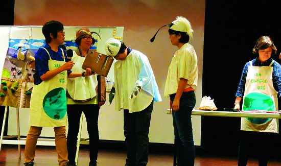 紙芝居使用的手工生物立體模型做工精緻／吳建旺攝