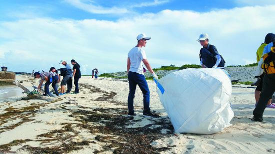 清除海漂垃圾,為美麗的海岸盡一份心力