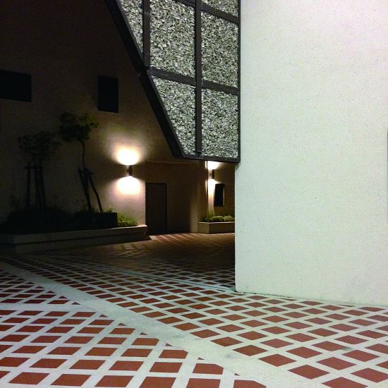 僅在重要出入口設置必要照明／台管處提供