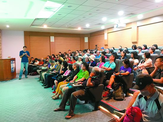 山嶺雪霸好森活系列講座─《和他走一條有你陪伴的山路》