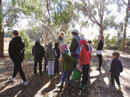 「行為」才會推動「行為」，讓大人帶著孩童一起到戶外實際用五感體驗大自然／李珍蒂