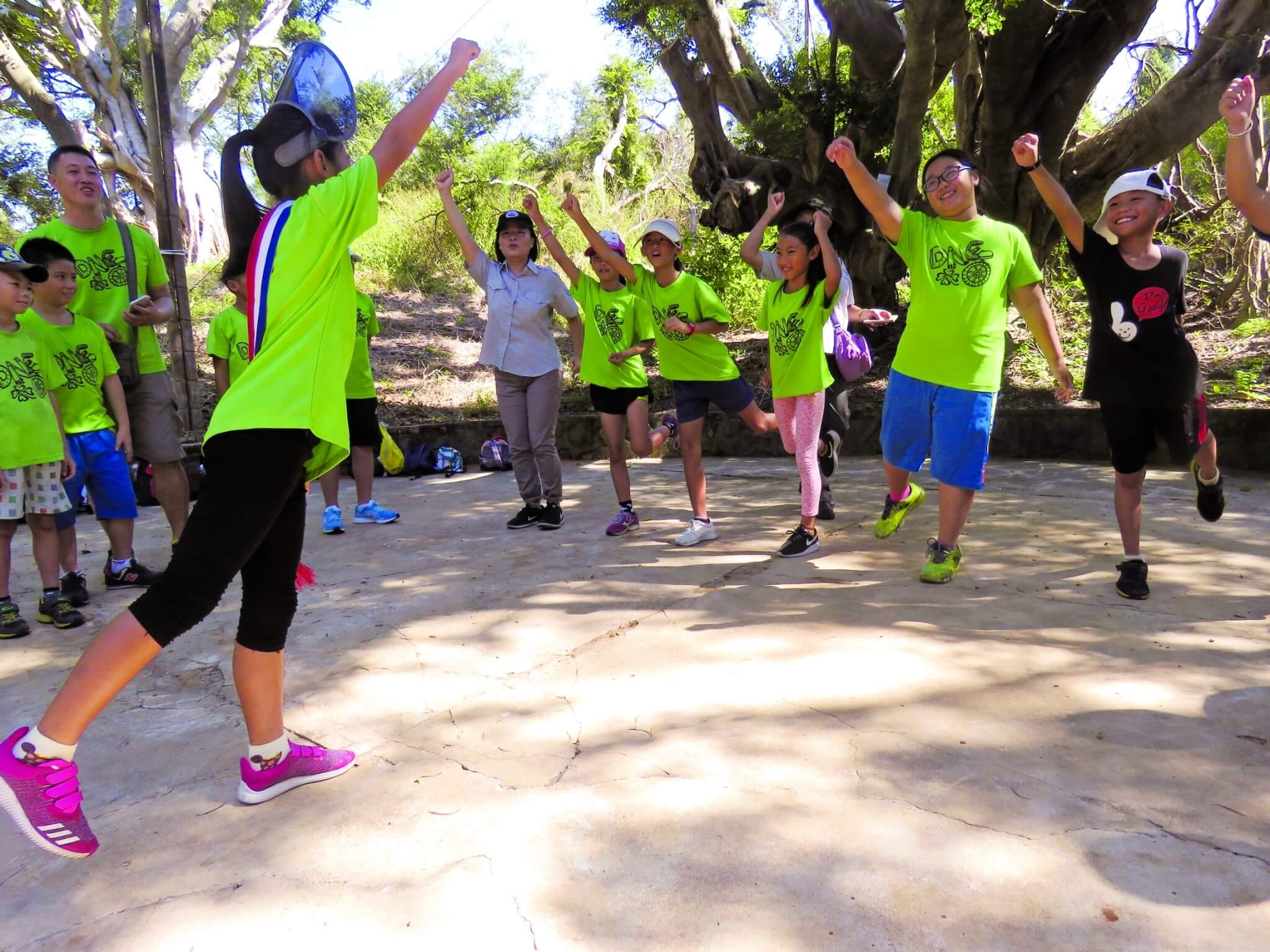 學童們以新兵的角色在活動中認識熟悉卻又陌生的軍事遺址