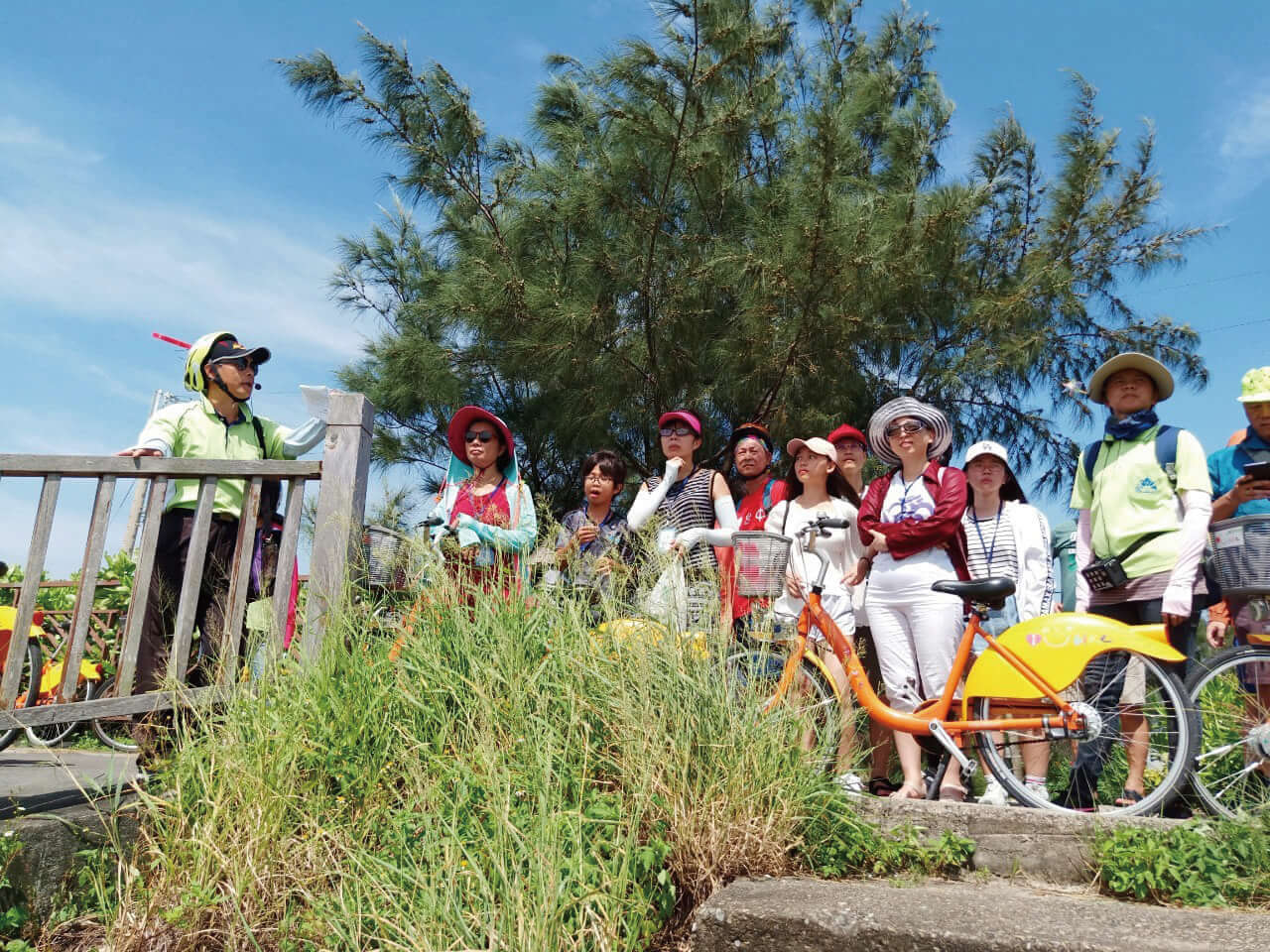 「綠活騎跡,走讀高美」能夠遊歷高美的自然與人文,適合親子共遊
/許鳳能 攝