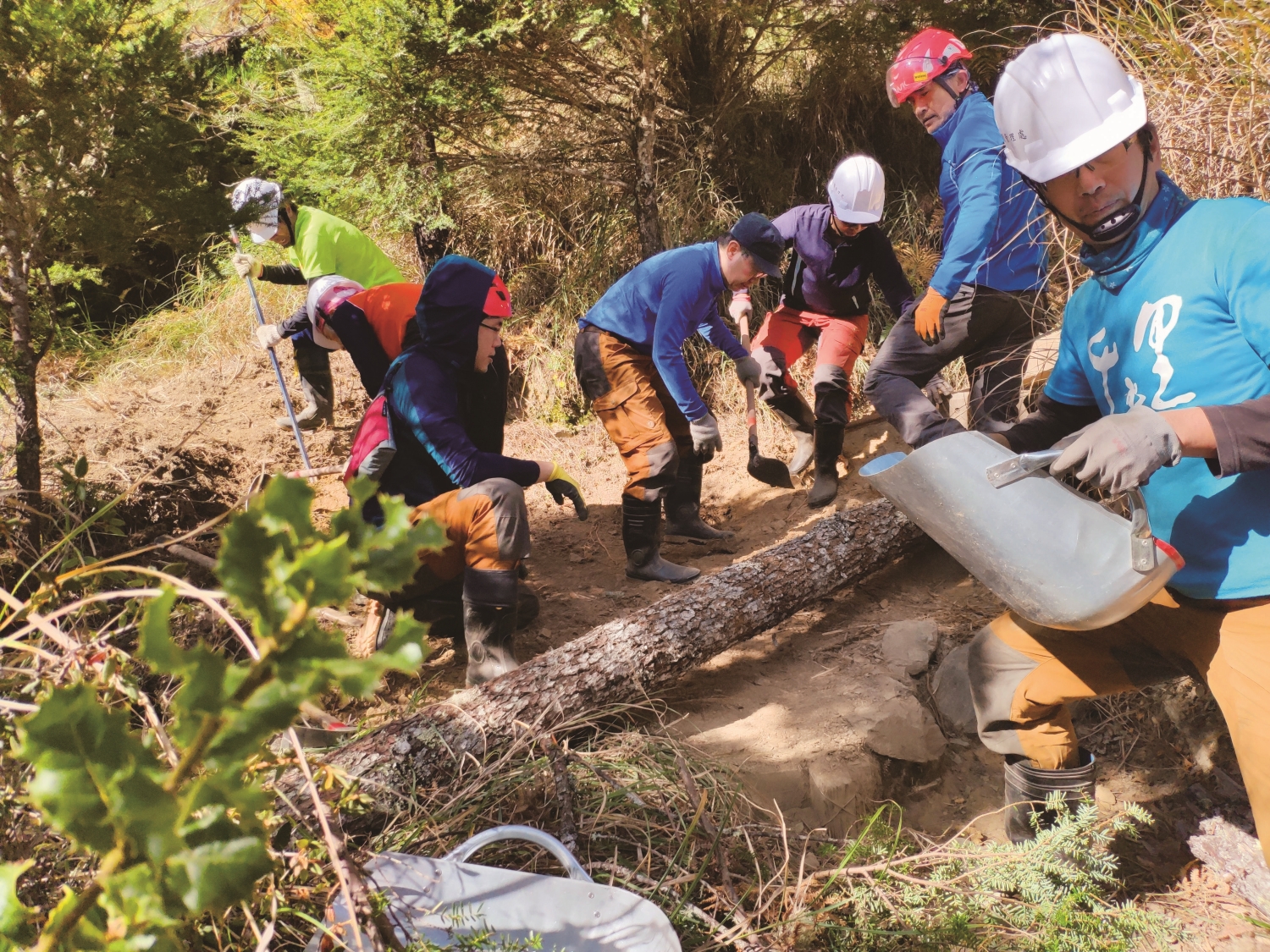 興趣團體不只是國家公園的常客,也是支持國家公園運作的重要力量/雪管處 提供