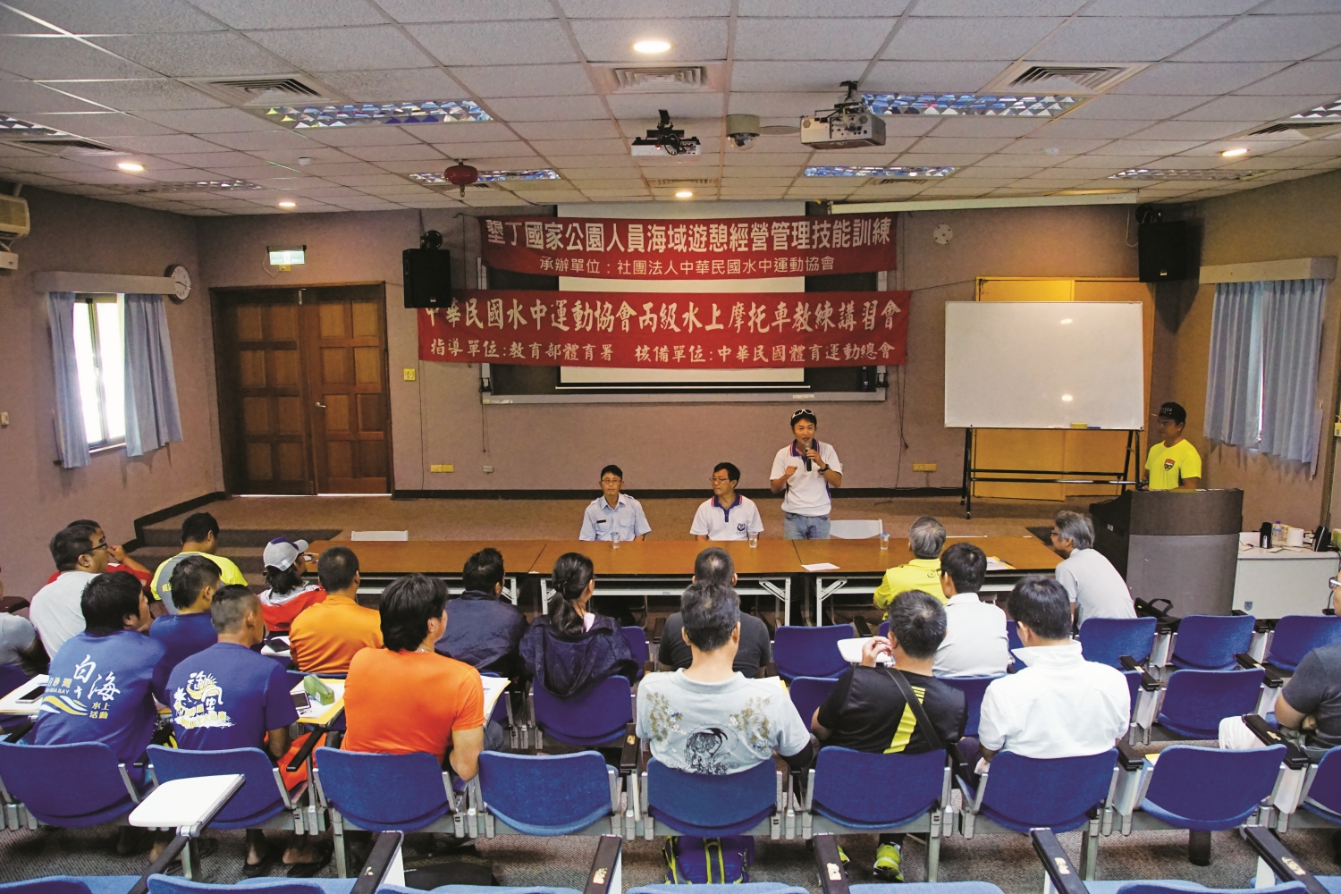 水中運動協會在墾管處開設的技術訓練課程，十分受到同仁歡迎／楊政峰 提供