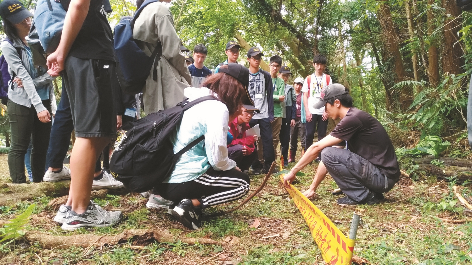 高中學子們參加陽明山國家公園舉辦之科學營，有望成為保育生力軍／林德恩 攝
