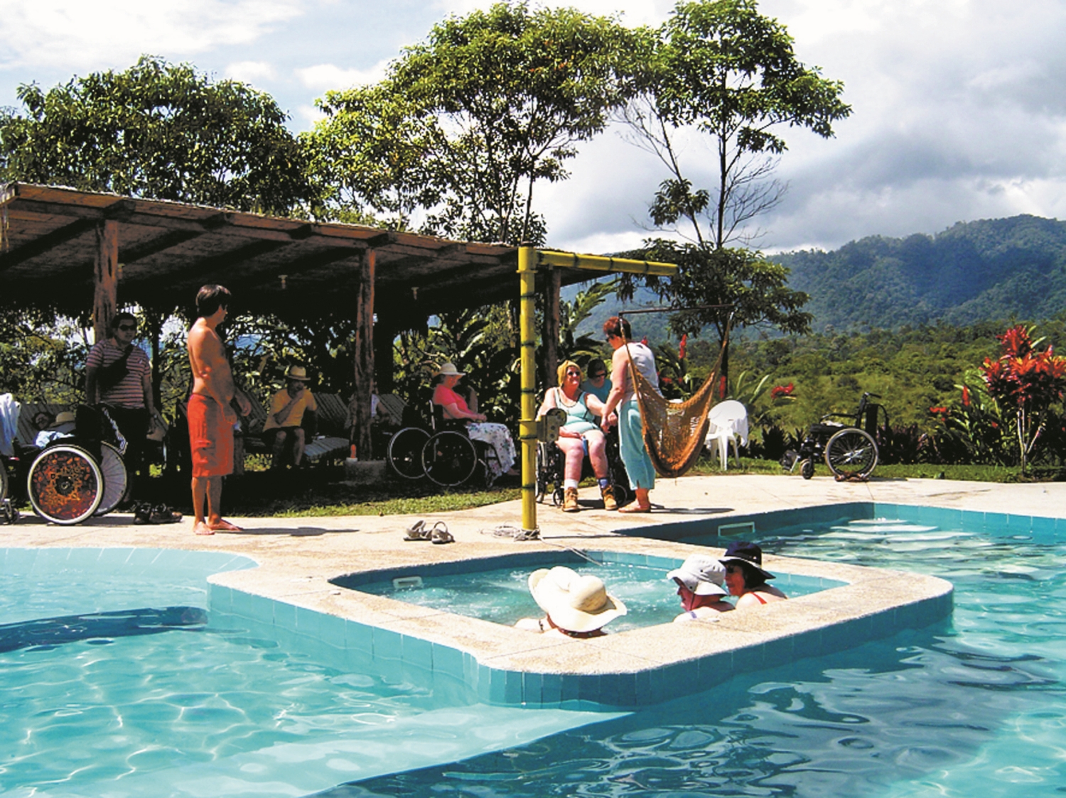 Huasquila Amazon Lodge 的園區內部設計皆考量到無障礙需求／Huasquila Amazon Lodge 提供