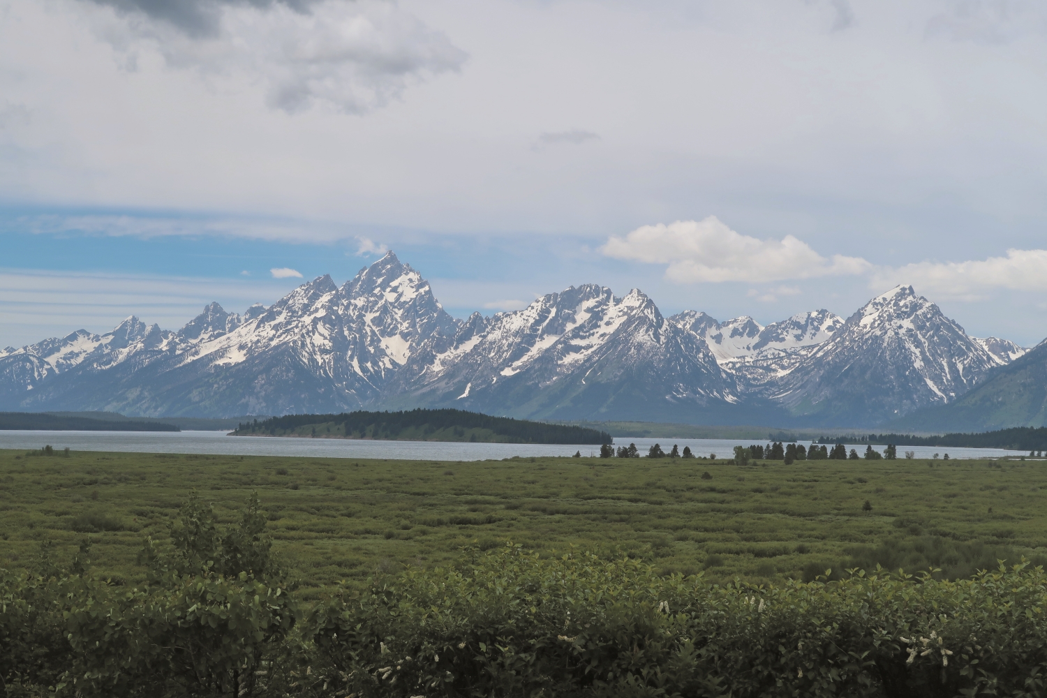 大提頓國家公園地標大提頓山脈及傑克森湖／林文和 提供