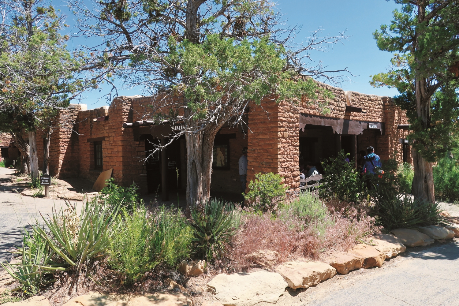 大量史蹟的管理維護考驗著管理處的人力和財政／林文和 提供