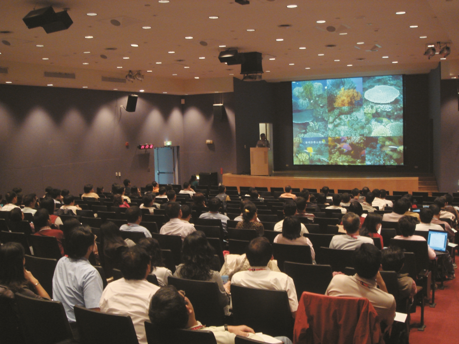 講座中滿滿的學員，可看出民眾學習知識、參與保育行動的熱情／陳勇輝 提供